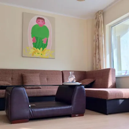 Apartment In Golden Sands Next To The Beach * Goldstrand
