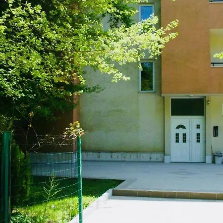 Apartment In Golden Sands Next To The Beach Appartement *